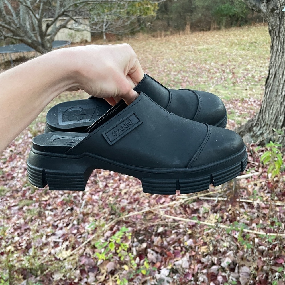 GANNI RECYCLED RUBBER CITY MULES size 37 US 7
